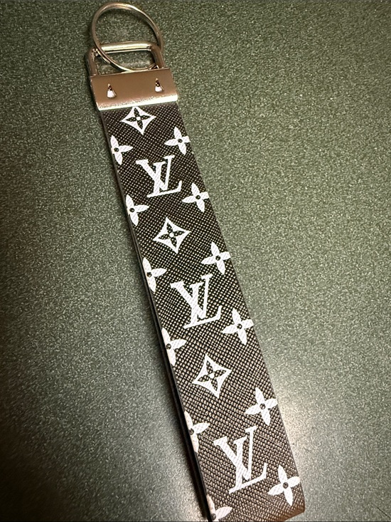 Fashion Accessories - Designer Monogram Key & Card Holder Strap in Black & White. Black Glitter Inside